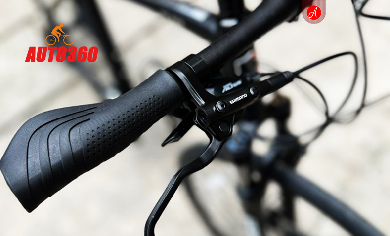 Tay bấm đề Shimano Altus M370 trên xe đạp Cheuvaux Vk Pro